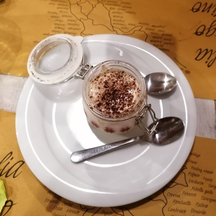 photo of Nirvana Ristorante Firenze Tiramisù shared by @anitnelavy on  14 Mar 2022 - review