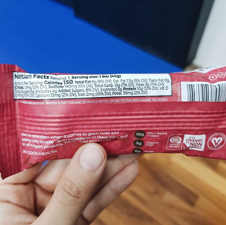 photo of Orgain Protein Bar Peanut Butter Chocolate Chunk shared by @byobottlesg on  02 Apr 2021 - review