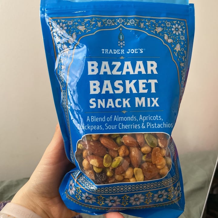 photo of Trader Joe's Bazaar Basket Snack Mix shared by @avoari on  23 Mar 2021 - review