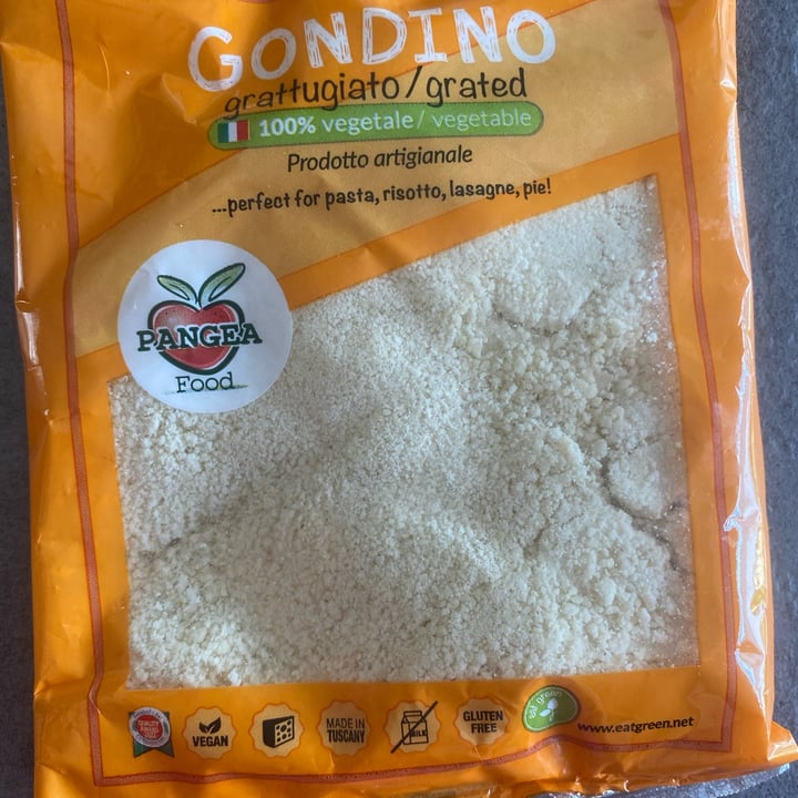 photo of Pangea Foods Gondino grattugiato shared by @veganfamilyinviaggio on  03 Oct 2022 - review