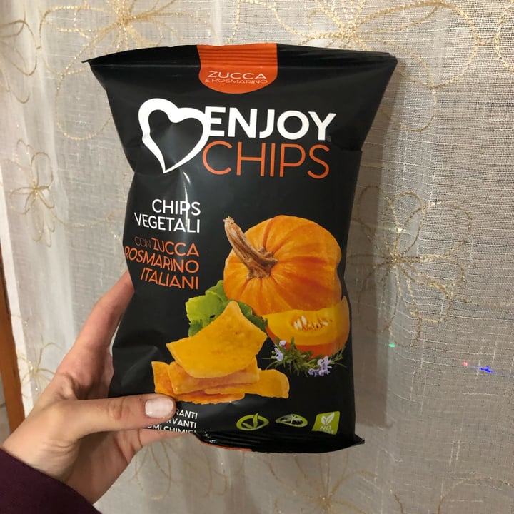 photo of Enjoy Chips Chips vegetali con zucca e rosmarino shared by @giuliettaveg on  21 Dec 2021 - review
