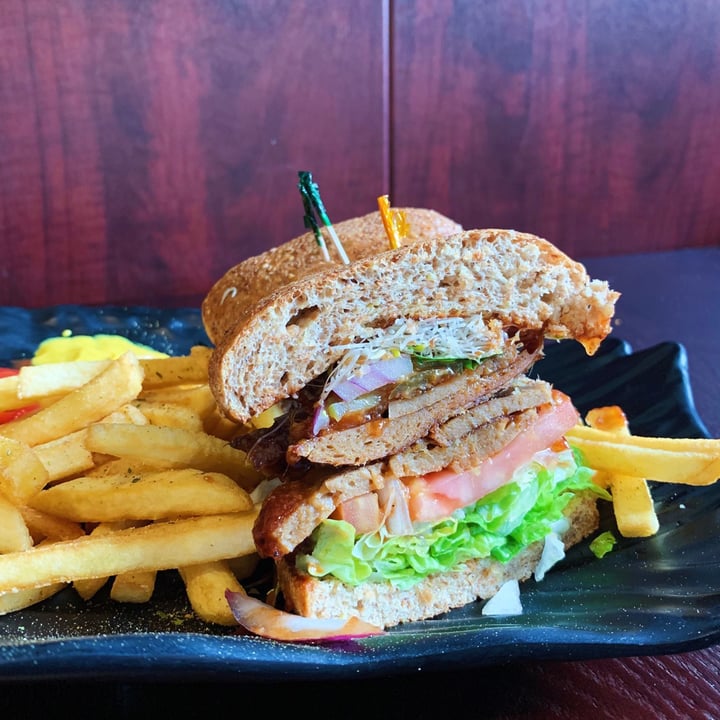 review photo of Field of Greens BBQ Sandwich shared by @christouffer on 29 Sep 2019 - review