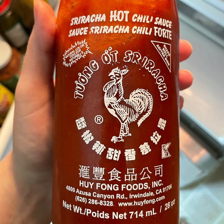photo of Sriracha Sriracha Hot Chili Sauce shared by @vegangirl4life on  09 Jun 2021 - review