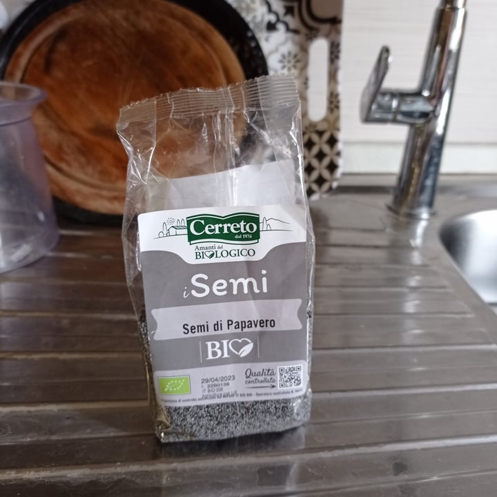 photo of Cerreto Semi di Papavero shared by @alessandraplus on  02 May 2022 - review