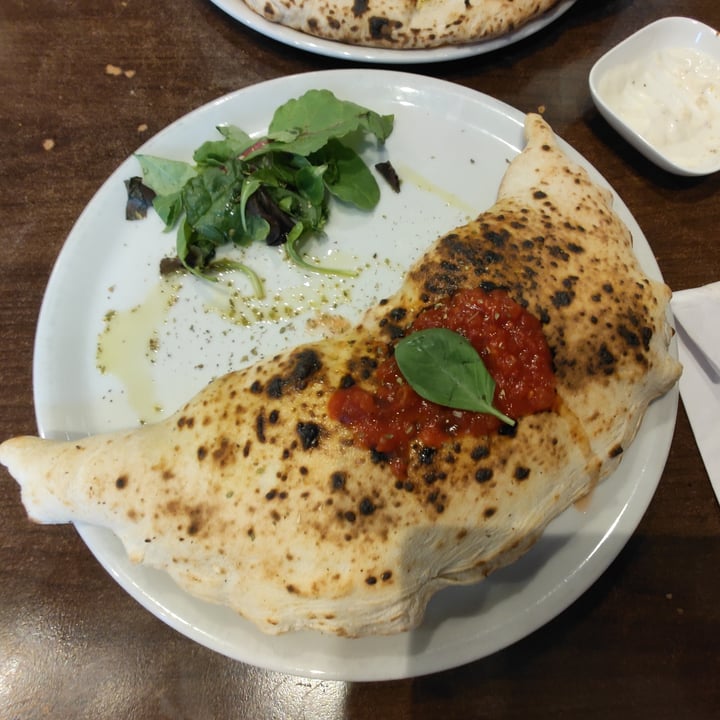 photo of La Stella Nera Calzone A love supreme shared by @hiceman on  16 Oct 2022 - review