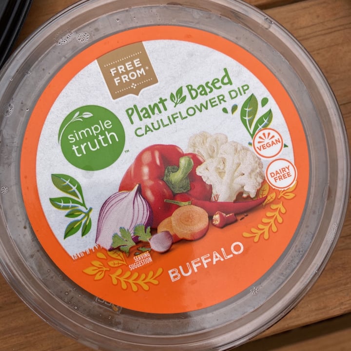 review photo of Simple Truth Plant based cauliflower dip buffalo shared by @idanatang on 15 May 2021 - review