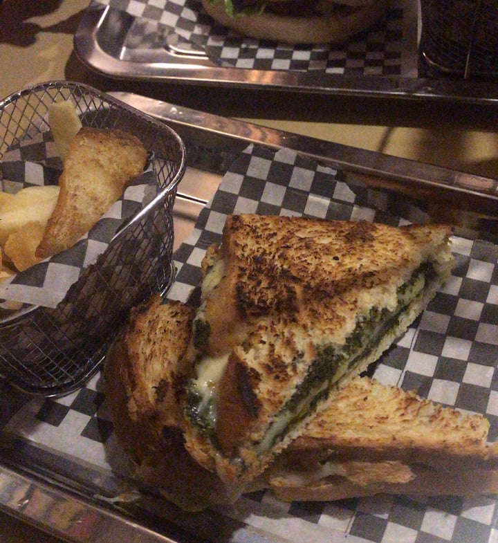 review photo of Cafe Leon Interior 6 Local 3 Paseo Del Faro Sándwich shared by @bynxsty on 19 Aug 2019 - review