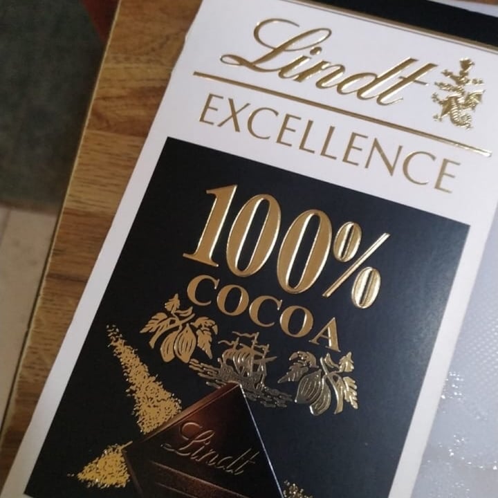 photo of Lindt Excellence 100% Cacao shared by @kenialeond on  28 Feb 2021 - review