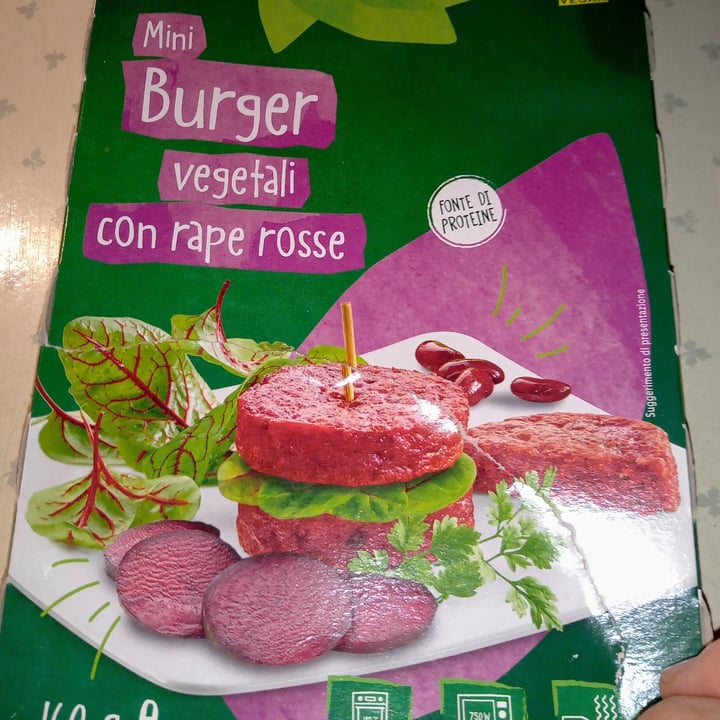 review photo of Vemondo burger vegetali con rape rosse shared by @simomine on 04 Sep 2022 - review