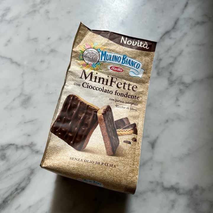 photo of Mulino Bianco Mini Fette Con Cioccolato Fondente shared by @pedro78 on  18 Apr 2022 - review