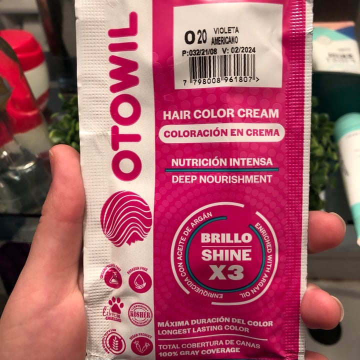 photo of Otowil Tintura violeta americano shared by @jav1meduzza on  20 Aug 2021 - review