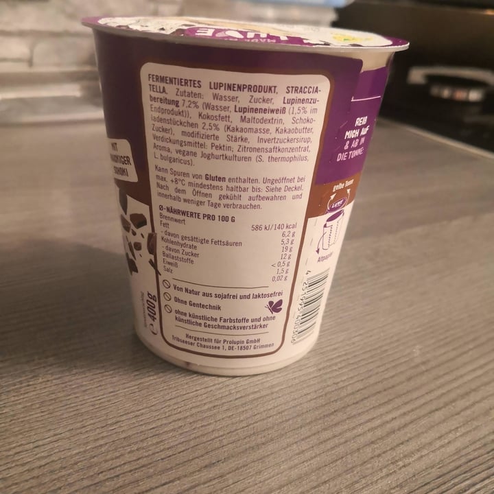photo of Prolupin GmbH (Luve) Stracciatella Joghurt shared by @blondi93 on  06 Apr 2022 - review