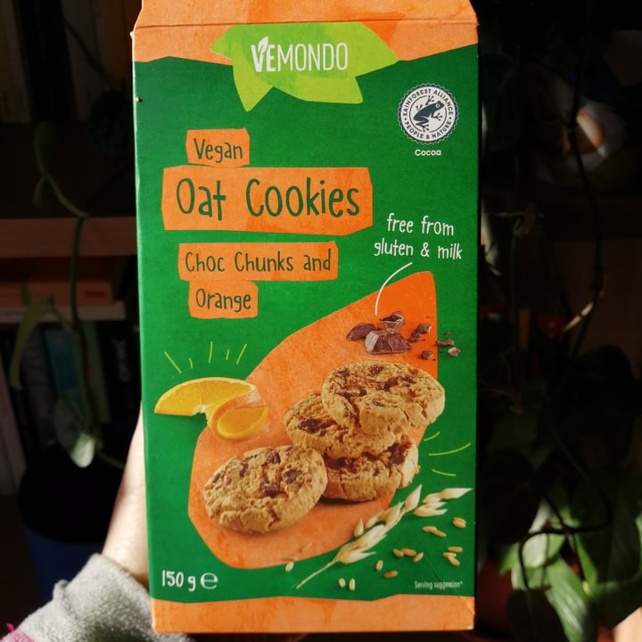 photo of Vemondo Vegan Oat Cookies Choc Chunks And Orange shared by @letonza on  22 Feb 2022 - review