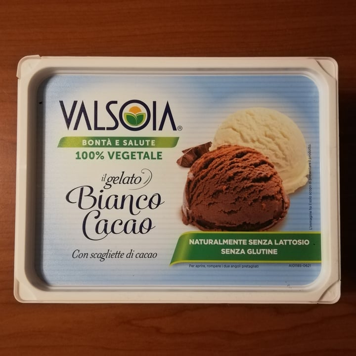 photo of Valsoia Il gelato Bianco Cacao shared by @callmeancy on  24 May 2022 - review