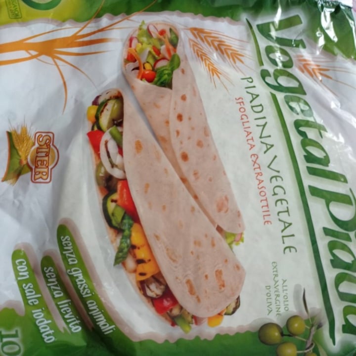 photo of Vegetal piada Piadina vegetale shared by @pipermclean on  31 Oct 2021 - review