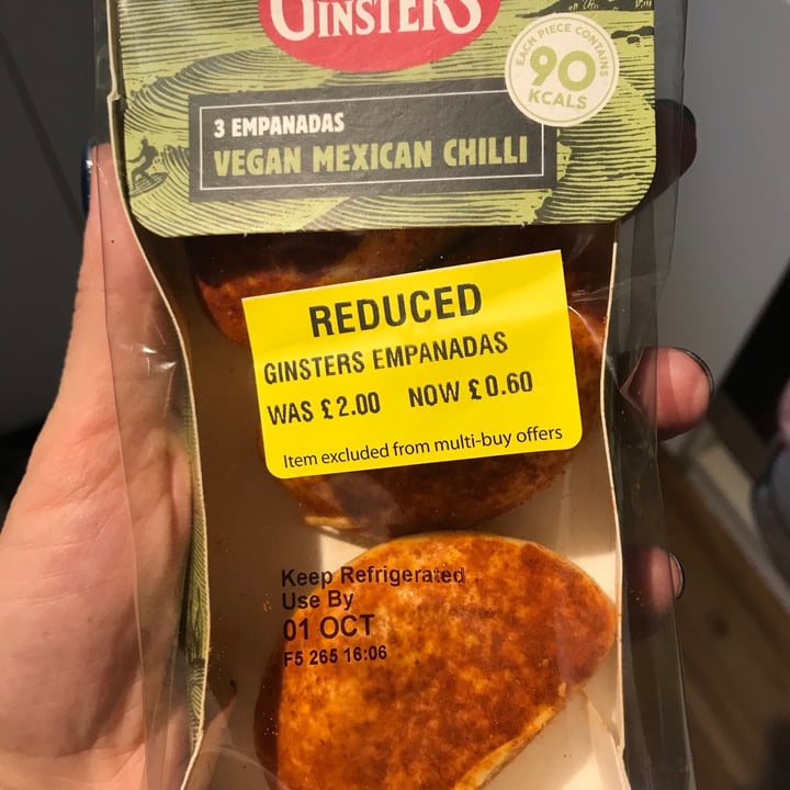 photo of Ginsters Empanadas vegan Mexican chilli shared by @vegansuttonmama on  02 Oct 2020 - review