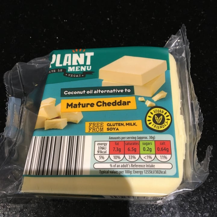 photo of ALDI Mature cheddar shared by @monica8 on  09 Jan 2022 - review