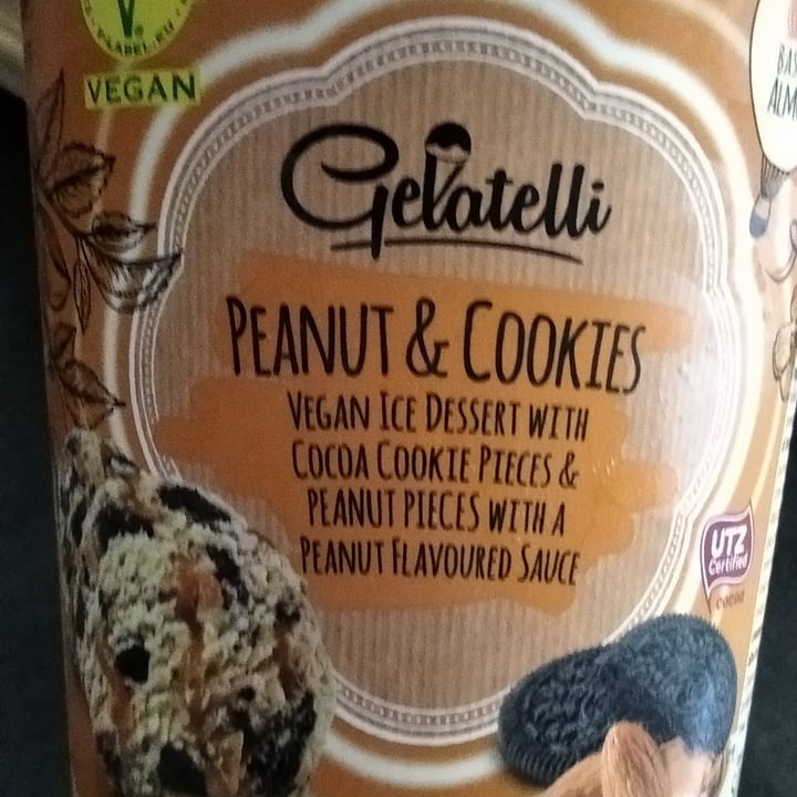 photo of Gelatelli Peanut & Cookies shared by @veggylove on  06 Aug 2021 - review