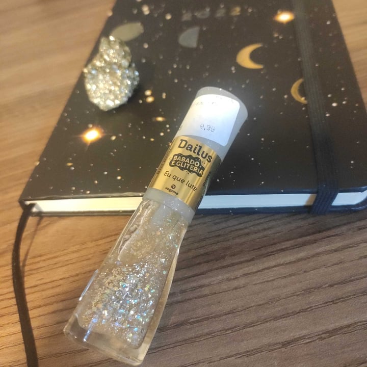 photo of Dailus Base Glitter "Babado E Gliteria" - Eu que lute shared by @myrnamedeiros on  16 Apr 2022 - review