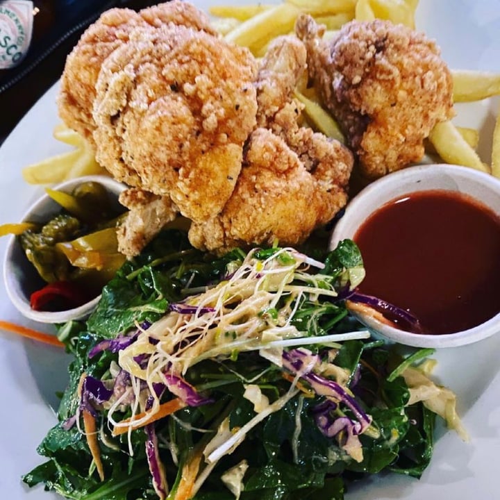 review photo of The Park Hotel Motel Southern Fried Cauliflower shared by @nourishingwithplants on 22 May 2021 - review
