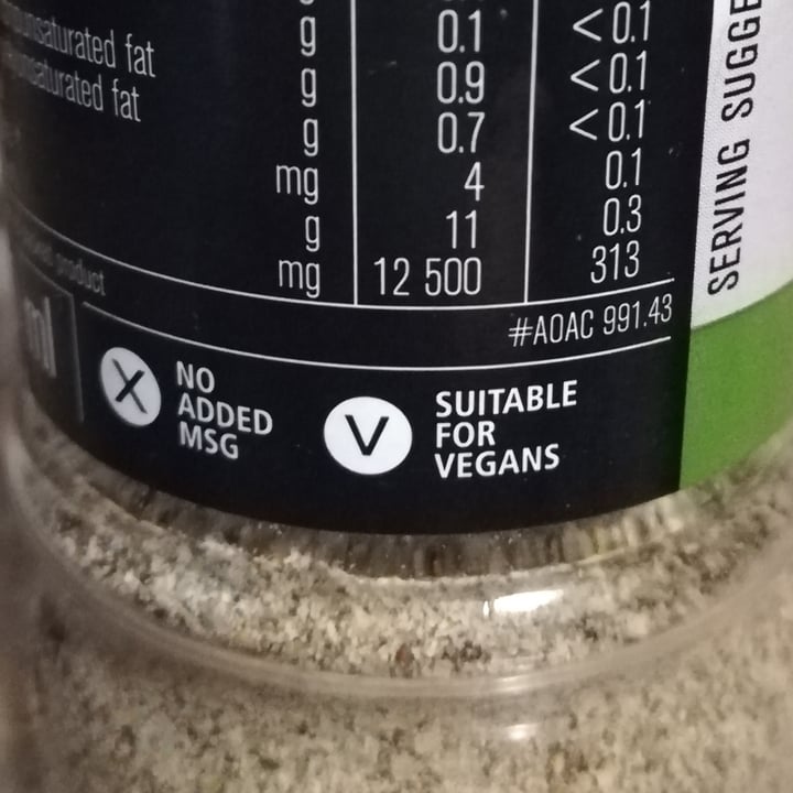 review photo of Ina Paarman’s Kitchen Garlic & Herb Seasoning shared by @cogitoergovegan on 15 Aug 2020 - review