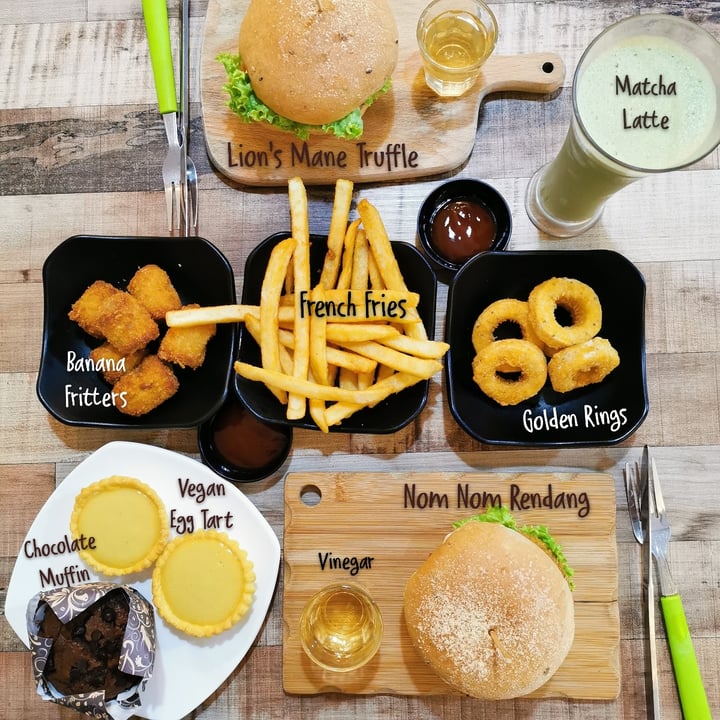review photo of nomVnom Bistro Matcha Latte shared by @qfongtan on 26 Dec 2020 - review