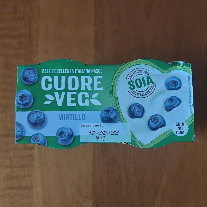 photo of Cuore veg Yogurt vegetale al mirtillo shared by @m4ngo on  09 Jan 2022 - review