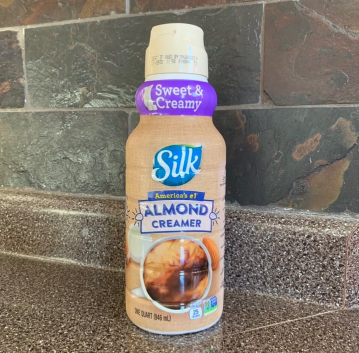 photo of Silk  Sweet & Creamy Almond Creamer shared by @stphsmth on  27 Aug 2019 - review
