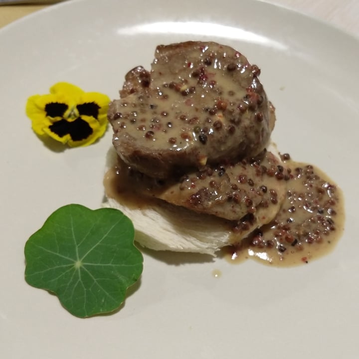 review photo of La Locanda Del Gusto Seitan al pepe rosa shared by @laurafacci on 18 Apr 2022 - review