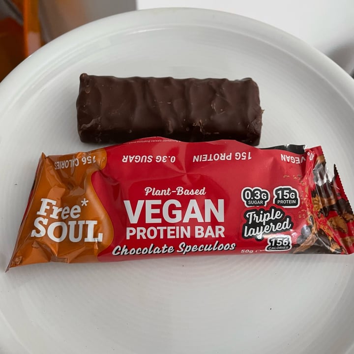 photo of Free Soul Vegan Protein Bar Chocolate Speculoos shared by @appleappleamanda on  05 May 2022 - review