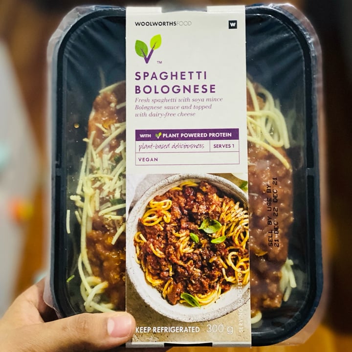 photo of Woolworths Food spaghetti bolognese shared by @mholia on  16 Dec 2021 - review