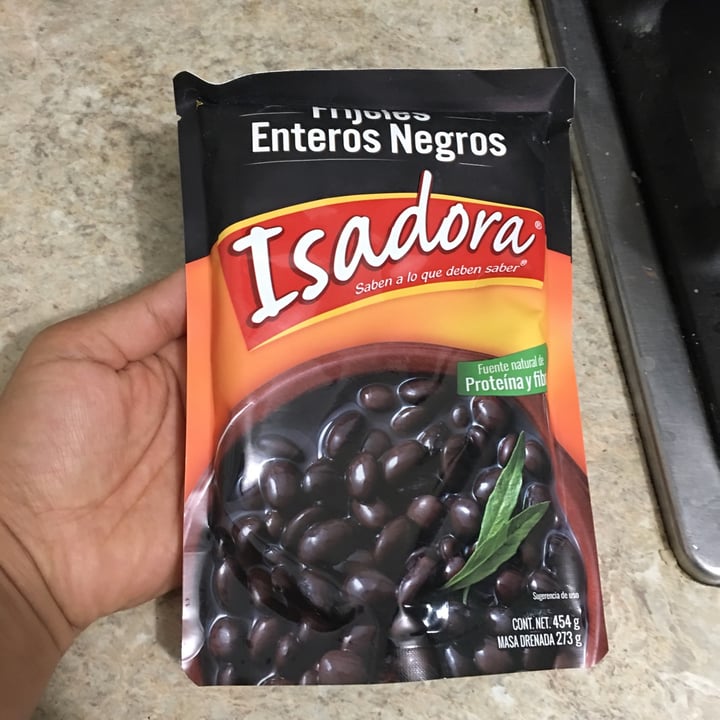 photo of Isadora Frijoles enteros negros shared by @coralgzz on  04 Oct 2021 - review