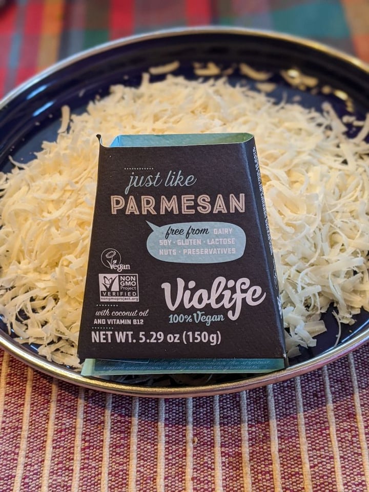 review photo of Violife Just Like Parmesan Wedge shared by @gulmer on 14 Apr 2020 - review