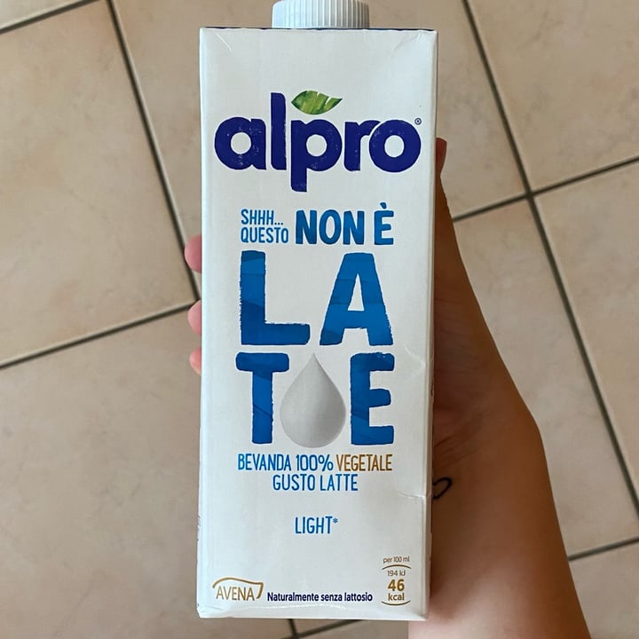 photo of Alpro Non è Latte Light shared by @saraagarla on  02 Jul 2022 - review