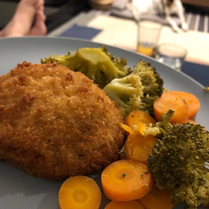 photo of Plant Kitchen (M&S) No chicken kiev shared by @soniamariakarnail on  19 May 2021 - review