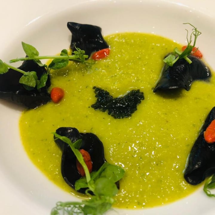 review photo of Elemen @ HarbourFront Black Cloud Fungus Salad shared by @onetwothree on 21 Jul 2022 - review