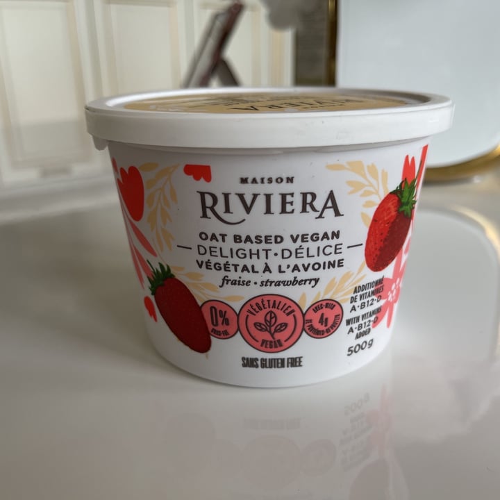 photo of Maison Riviera Oat based vegan delight - strawberry shared by @ravenmychelle on  23 Sep 2021 - review