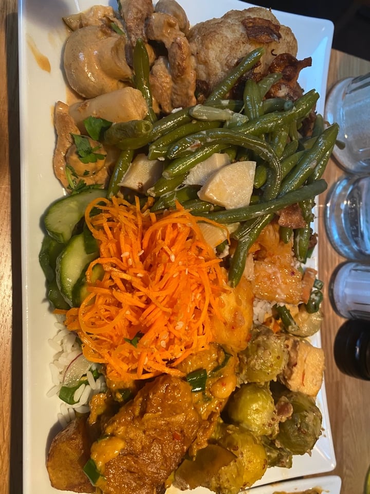 review photo of Sattgrün Köln Buffet / Large Plate shared by @audrey4animals on 05 Apr 2020 - review