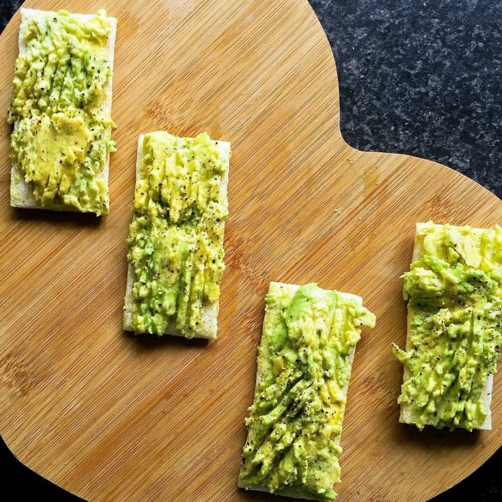 review photo of Woolworths Food Free from gluten rice and chickpea crackers shared by @lizellep on 06 Aug 2020 - review
