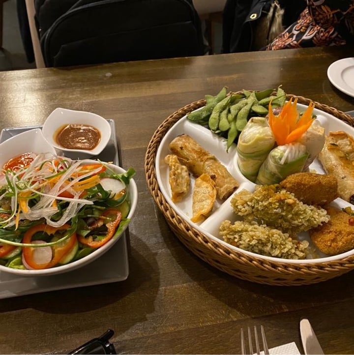 review photo of Vevi Restaurant Mix Vorspeise für 2 Personen shared by @danielvienna on 05 Mar 2022 - review