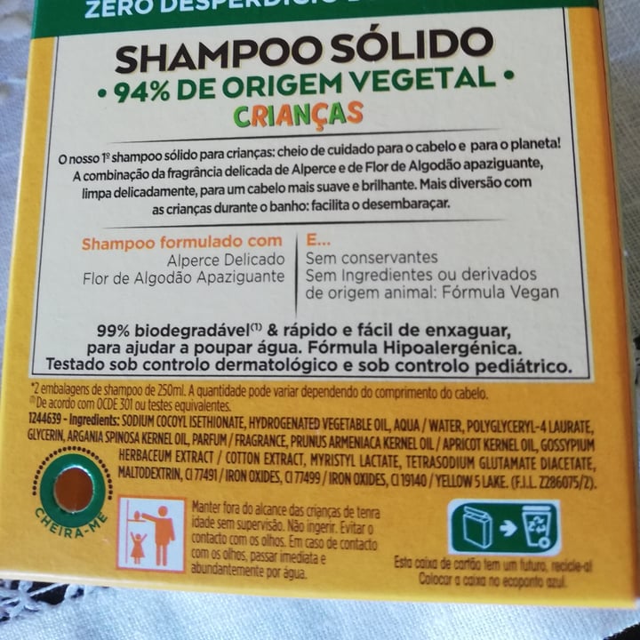 review photo of Garnier Shampoo solido ultra suave crianças shared by @alineleone on 19 Apr 2022 - review