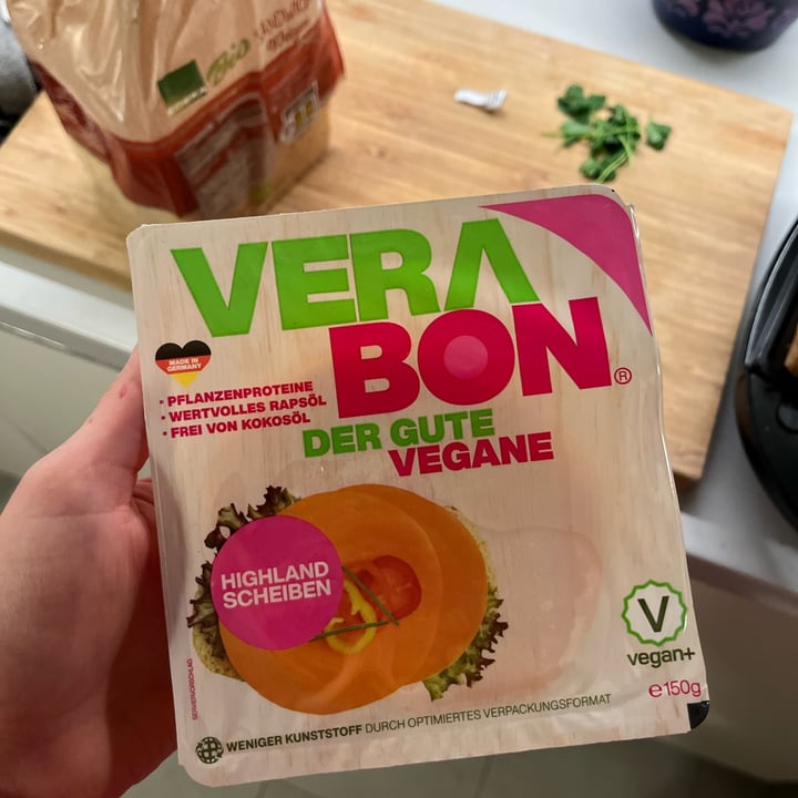 photo of Verabon Vegan cheese shared by @xanaramos on  24 Apr 2022 - review