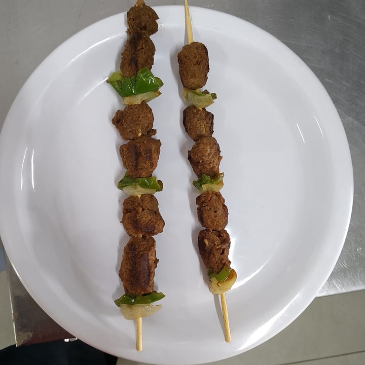 review photo of Quintal Vegan Espetinho de Carne Vegetal shared by @brauzn on 17 Jul 2022 - review