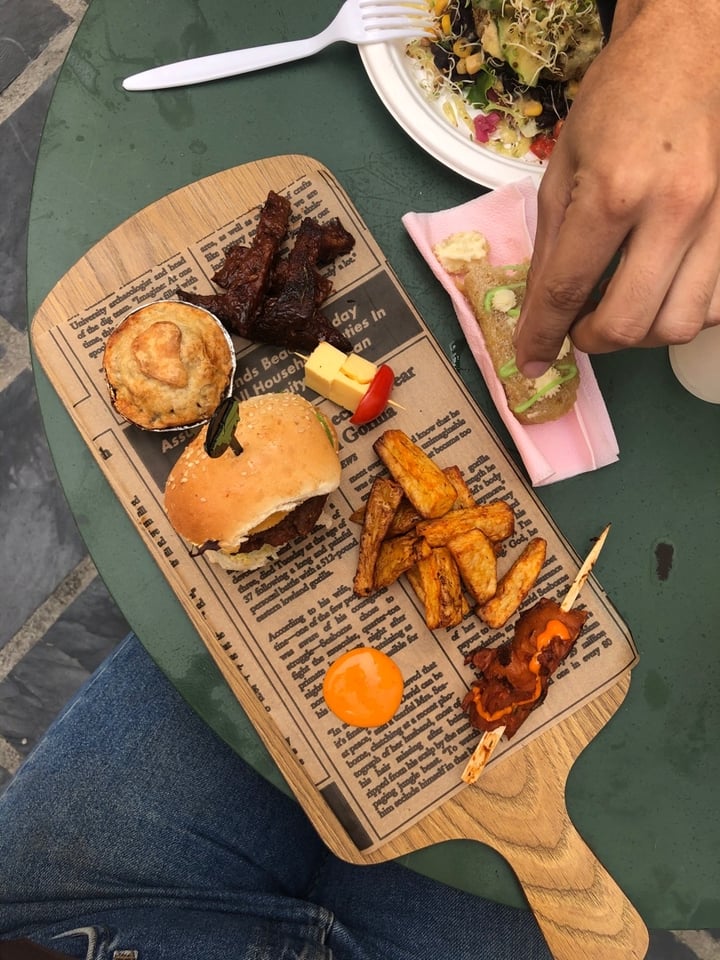 photo of Vegan Street Food ZA Mixed Taster Board shared by @serah on  19 Nov 2019 - review