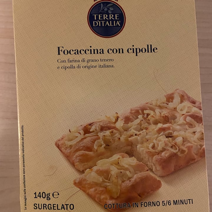 photo of Terre d'Italia Focaccia alle cipolle shared by @blondeidentity on  12 Oct 2021 - review