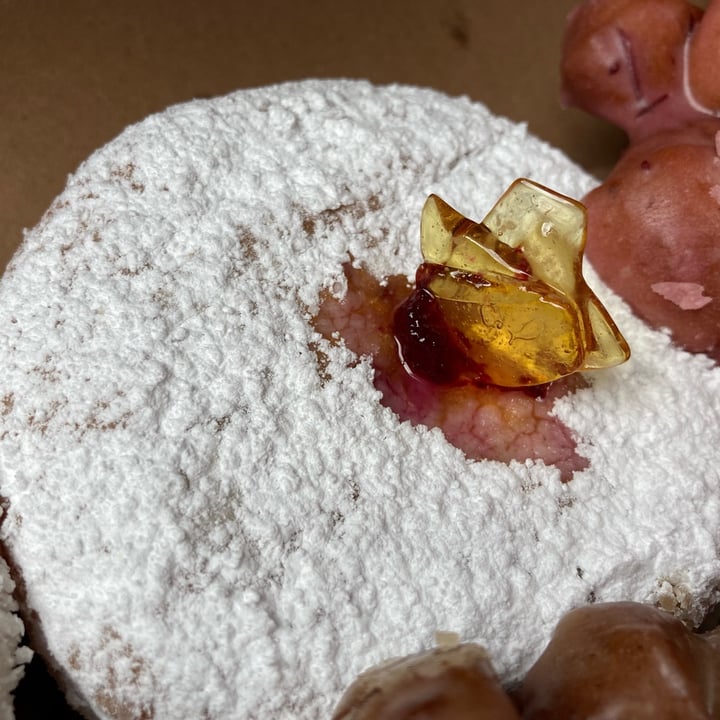 photo of Donut Monster Concord Grape Donut shared by @chloslo on  15 Nov 2021 - review