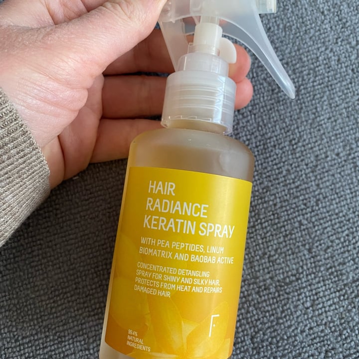 review photo of Freshly Cosmetics Hair radiance keratin spray shared by @frantispecista on 02 Apr 2022 - review