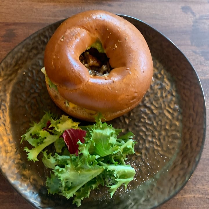 photo of Vitality and Kynd Kynd Bagel shared by @aimeelogue on  29 Jan 2022 - review