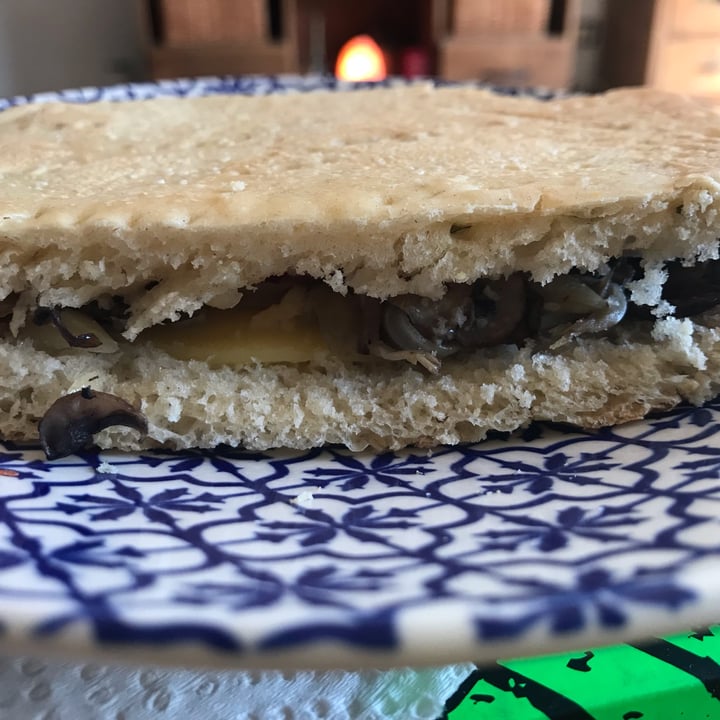 review photo of SpikaLion Sándwich De Hongos Y Queso shared by @ladybiird on 26 Sep 2022 - review