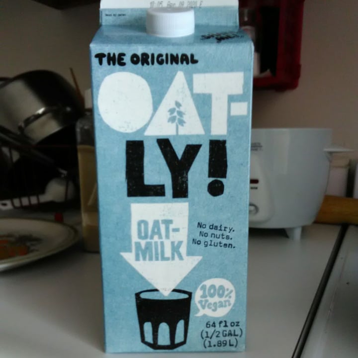 photo of Oatly Oat Drink shared by @veganfarmersdaughter on  19 Jan 2020 - review